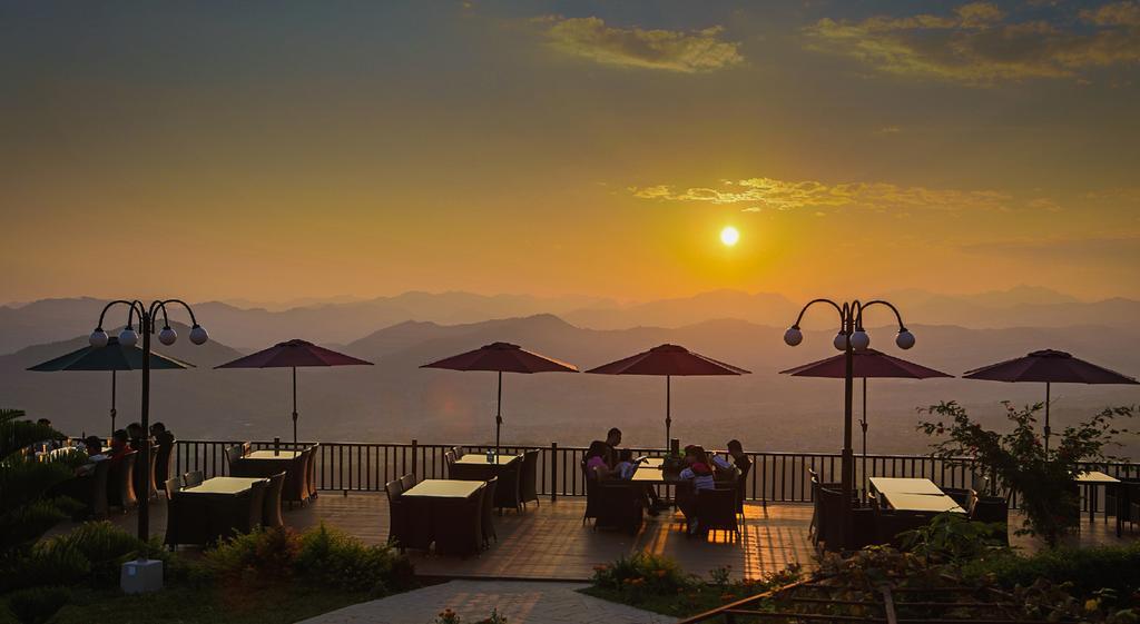 Rupakot Resort Похара Екстериор снимка